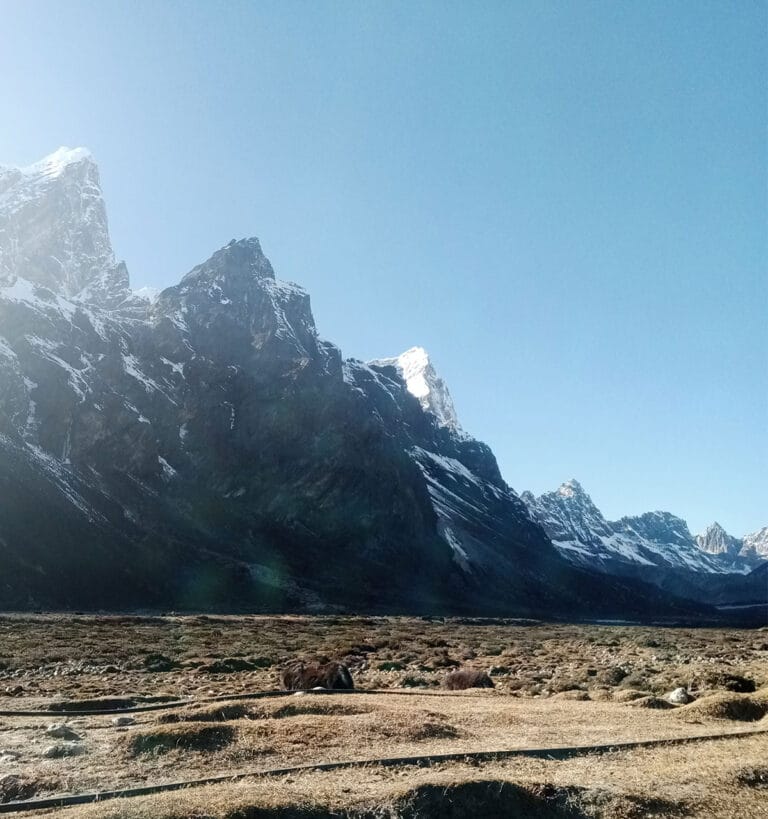 Everest Base Camp Weather: Temperatures Month by Month