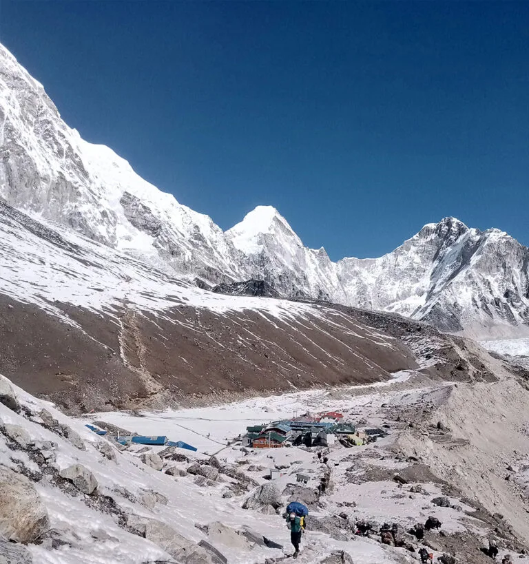 everest-view-near-ghorakshep