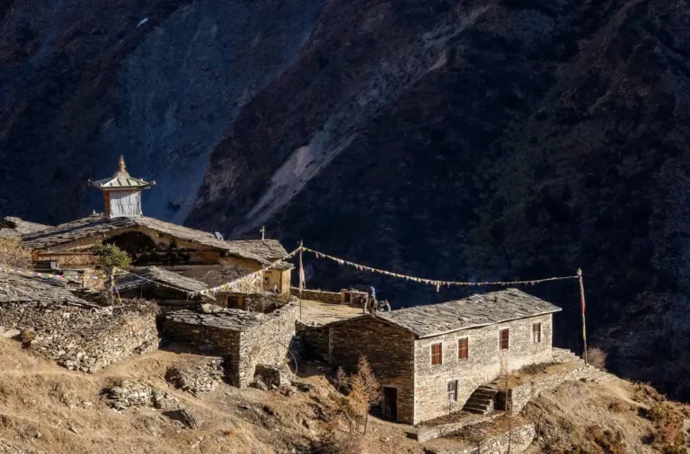 Tsum Valley Trek Itinerary, Distances and Daily Altitude