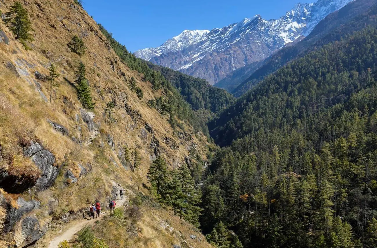 Tsum Valley trek trail between Chumling and Chokangparo (Chekampar), Nepal